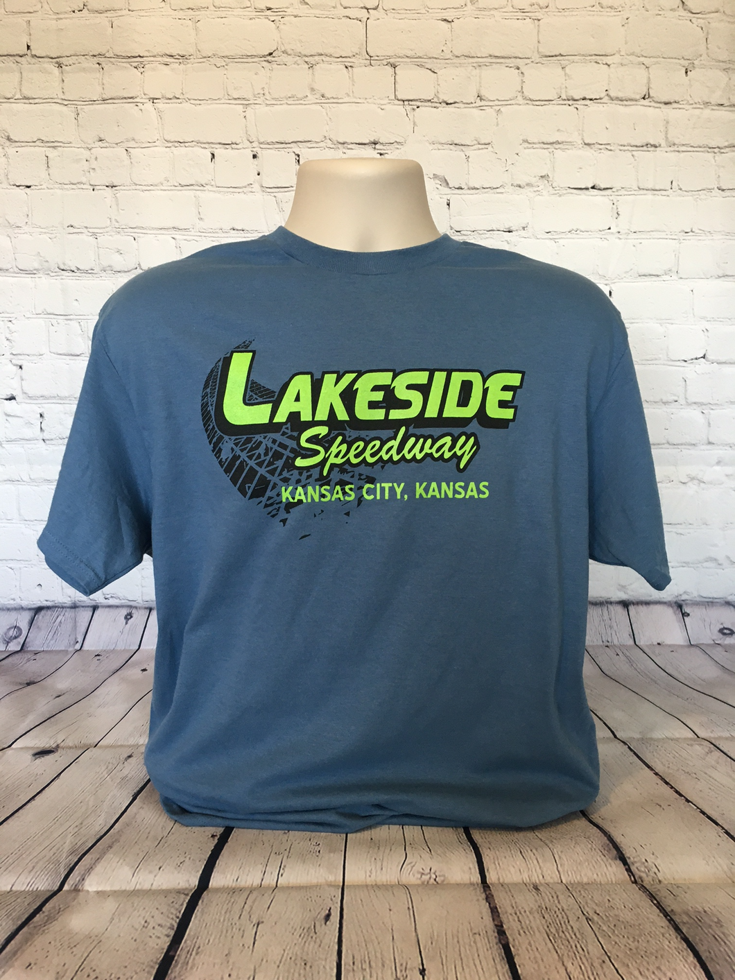 Lakeside Slingin' Dirt T-Shirt